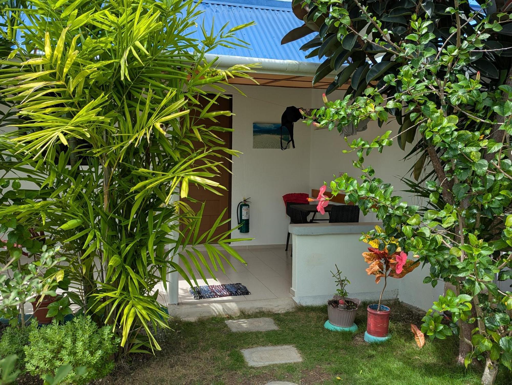 Astillo'S Guest Houses Моалбоал Стая снимка