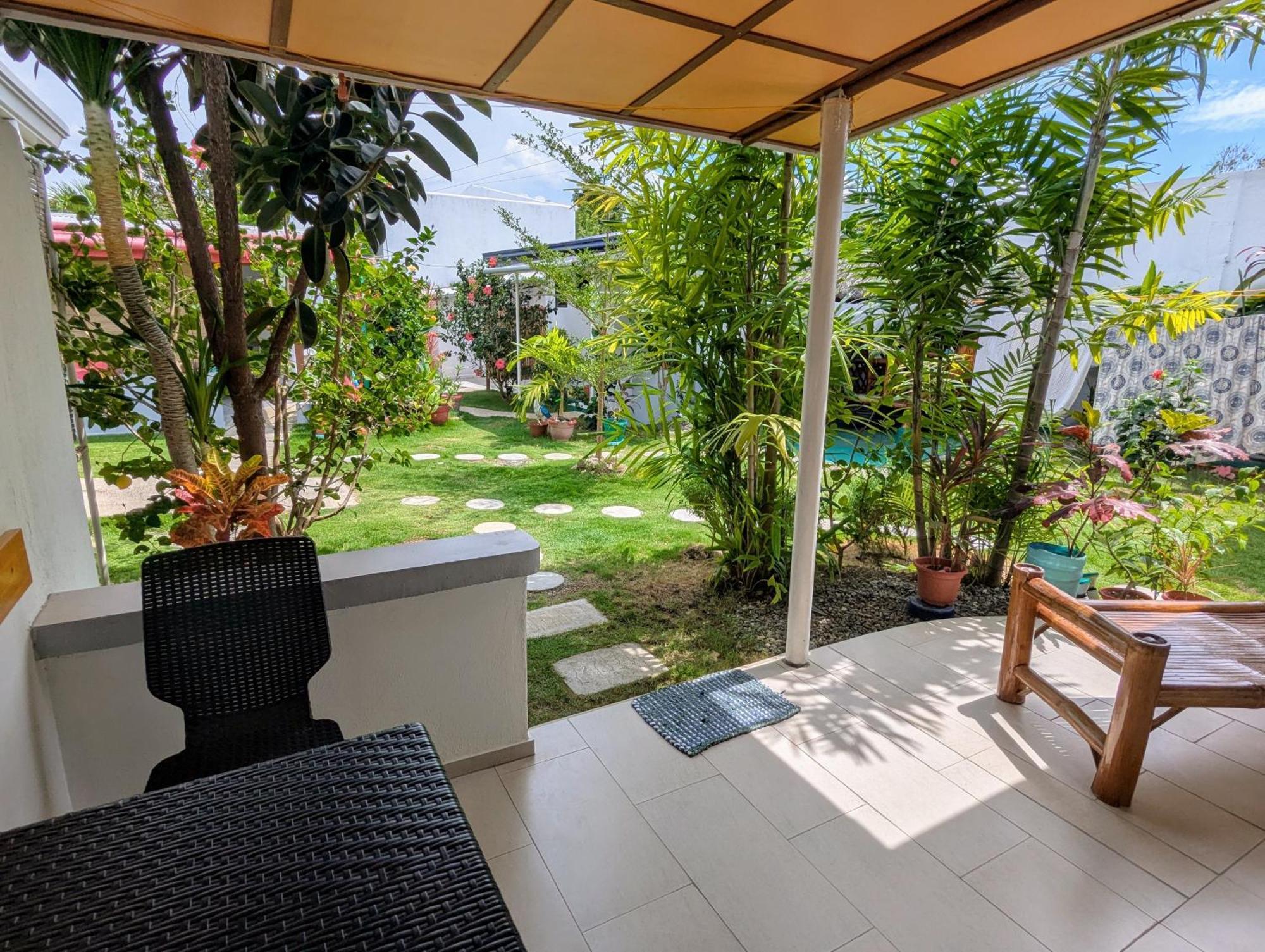 Astillo'S Guest Houses Моалбоал Екстериор снимка